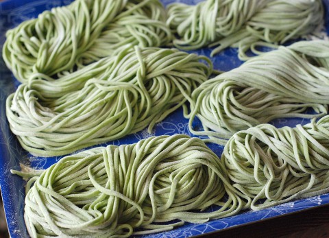 Green pasta